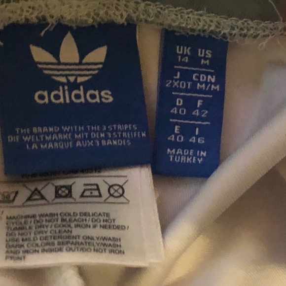 Adidas jacket and leggings set - Picture 10 of 10